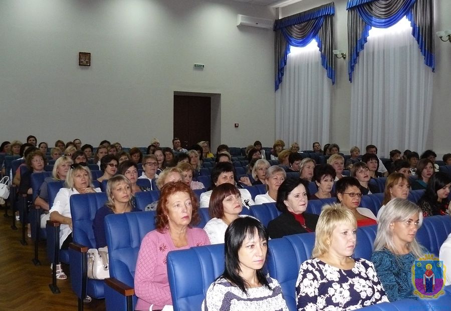з новими завданнями: освітяни вступають у новий навчальний рік. Зображення 1