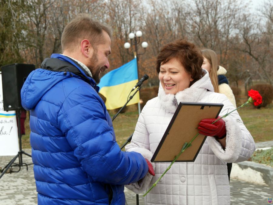 україна - країна гідності та свободи. Зображення 3
