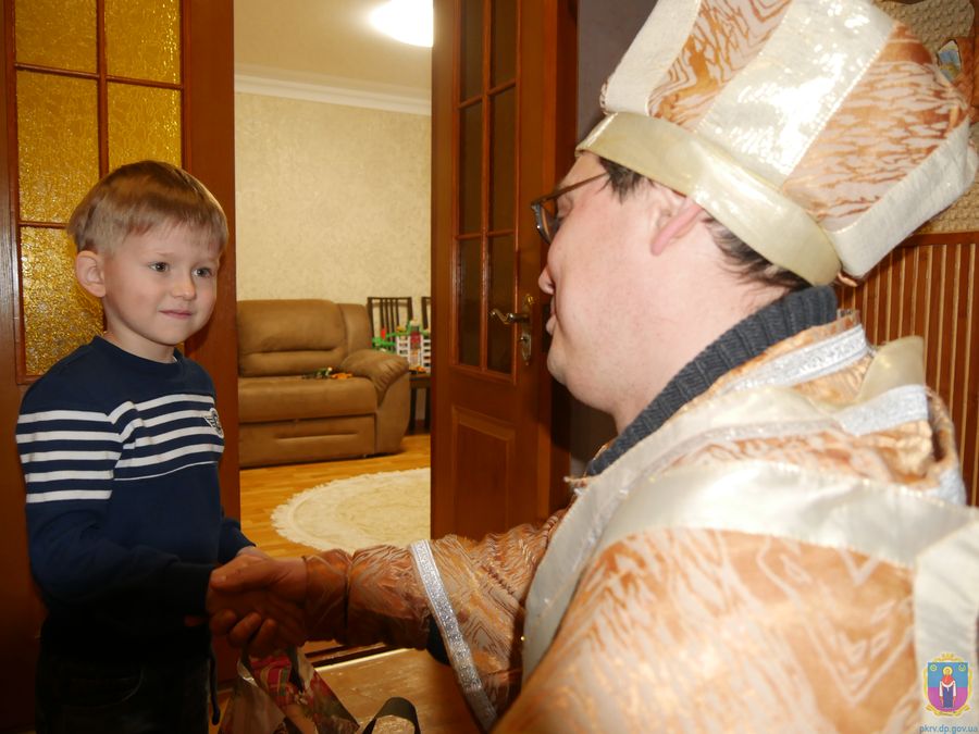 святий миколай завітав до особливих дітей. Зображення 3
