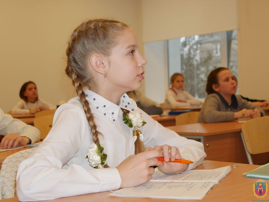 яскрава й сучасна – реконструйований нвк№1 розпочав нову історію. Зображення 1